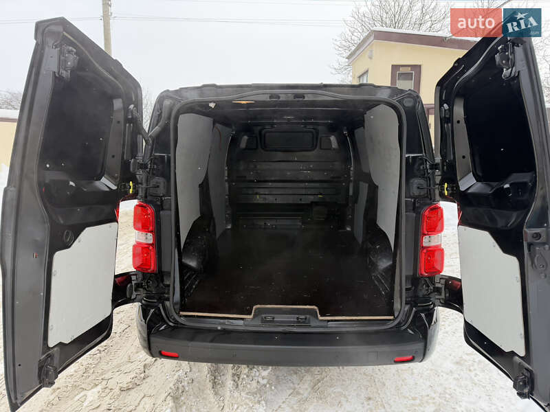 Вантажний фургон Citroen Jumpy 2022 в Рівному