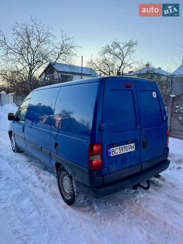 Вантажний фургон Citroen Jumpy 2006 в Львові