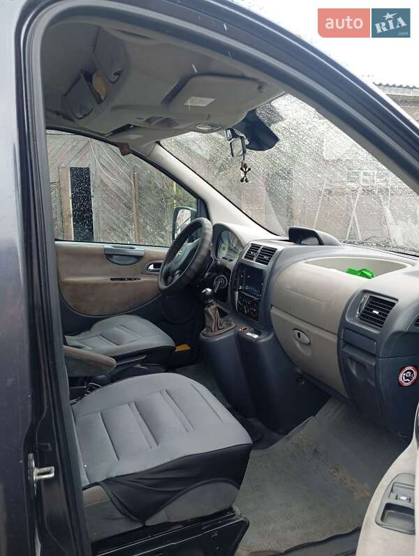 Мінівен Citroen Jumpy 2010 в Чернівцях фото 11 Мінівен Citroen Jumpy 2010 в Чернівцях