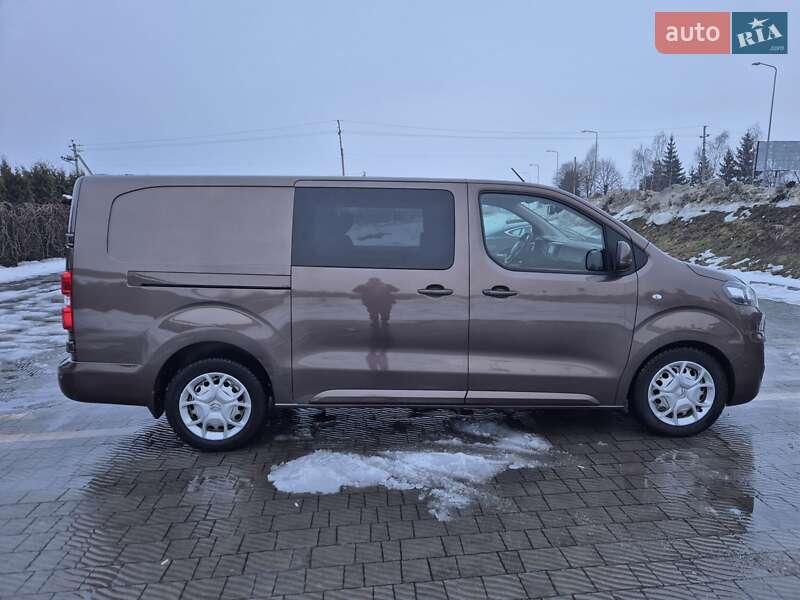 Мінівен Citroen Jumpy 2017 в Стрию