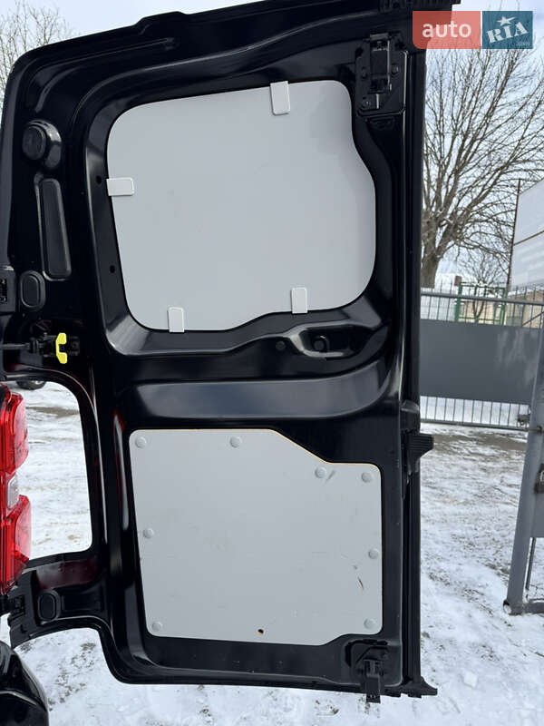 Вантажопасажирський фургон Citroen Jumpy 2021 в Луцьку фото 9 Вантажопасажирський фургон Citroen Jumpy 2021 в Луцьку