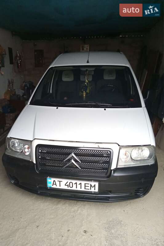 Минивэн Citroen Jumpy 2006 в Ивано-Франковске