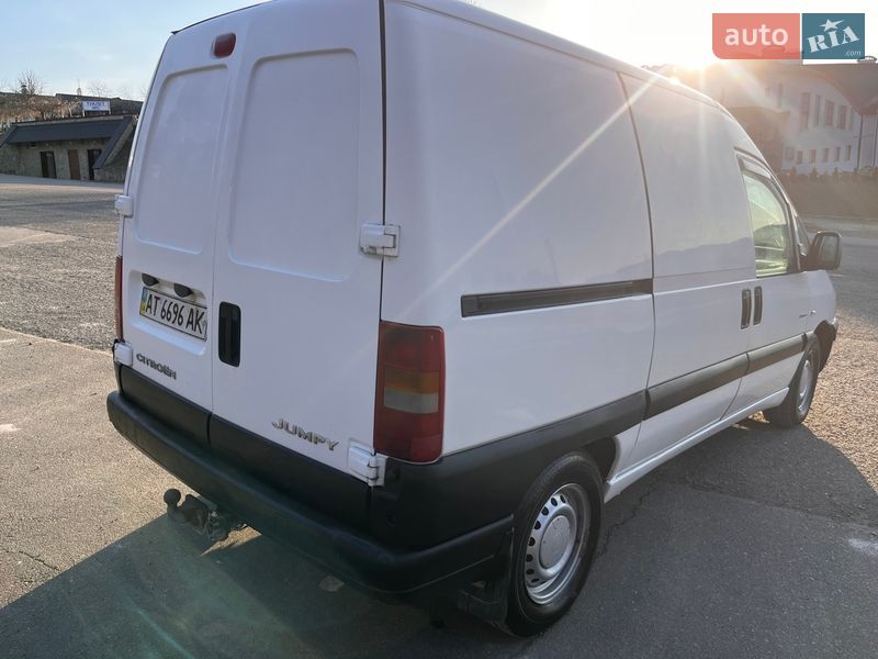 Грузовой фургон Citroen Jumpy 2004 в Болехове