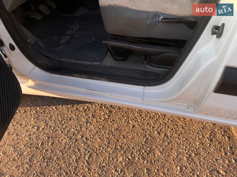 Грузовой фургон Citroen Jumpy 2004 в Болехове