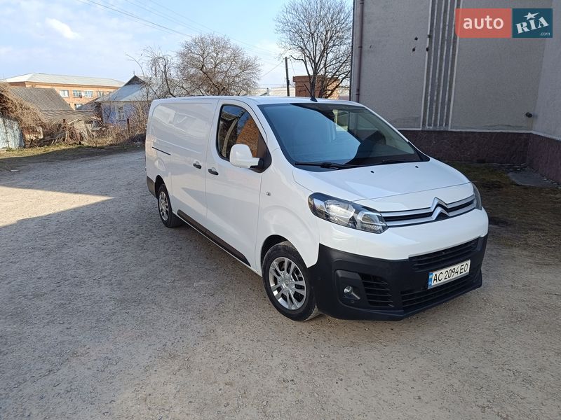 Вантажний фургон Citroen Jumpy 2016 в Городку фото Вантажний фургон Citroen Jumpy 2016 в Городку