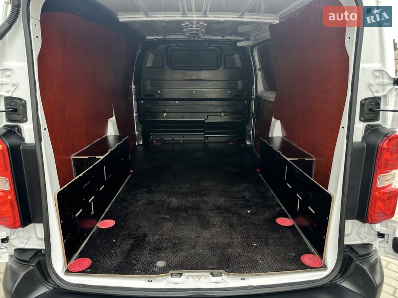 Вантажний фургон Citroen Jumpy 2022 в Львові