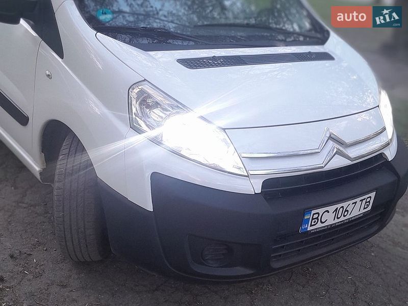 Грузовой фургон Citroen Jumpy 2011 в Львове