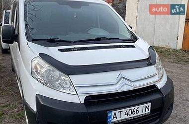 Грузопассажирский фургон Citroen Jumpy 2010 в Бурштыне