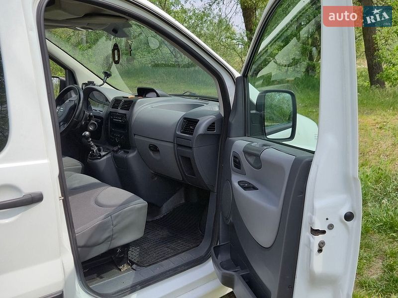 Минивэн Citroen Jumpy 2009 в Киеве