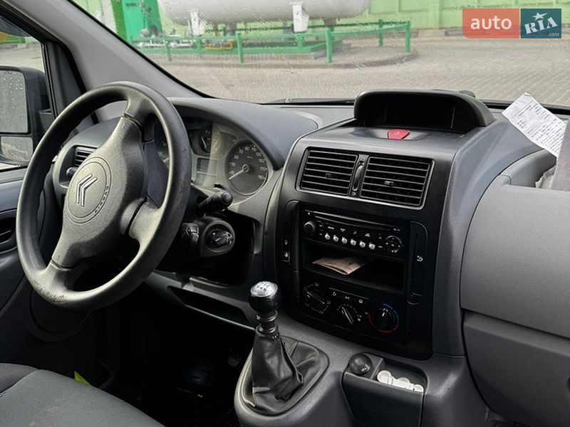 Вантажний фургон Citroen Jumpy 2011 в Тернополі