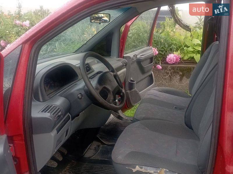 Мінівен Citroen Jumpy 2002 в Круглику