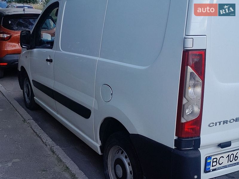Грузовой фургон Citroen Jumpy 2011 в Львове