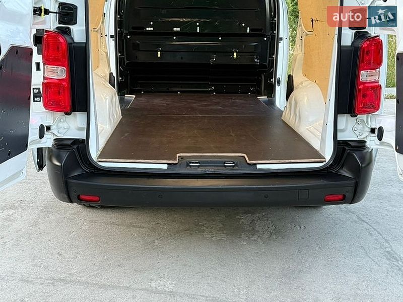 Вантажний фургон Citroen Jumpy 2021 в Дрогобичі