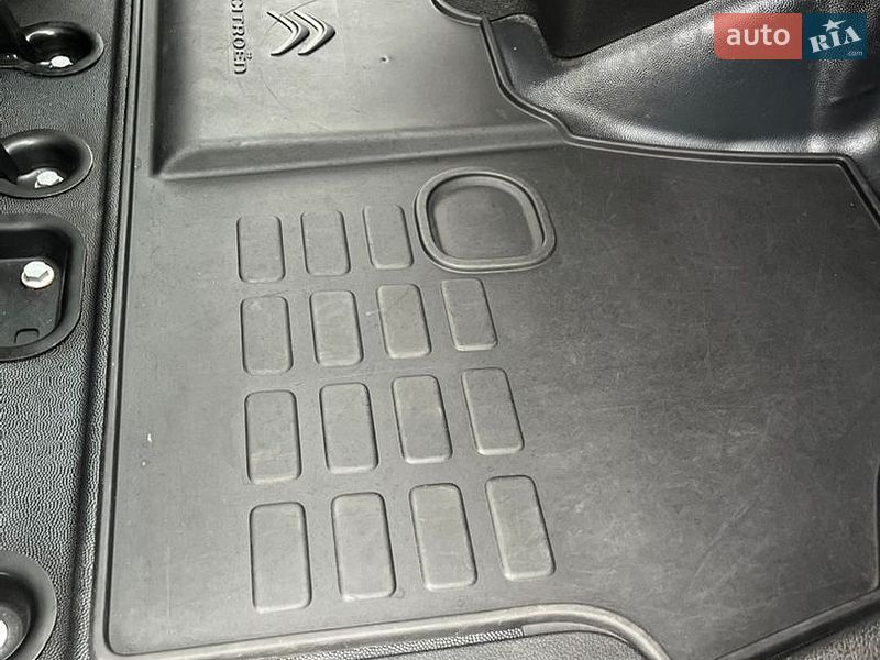 Грузовой фургон Citroen Jumpy 2022 в Луцке фото 40 Грузовой фургон Citroen Jumpy 2022 в Луцке
