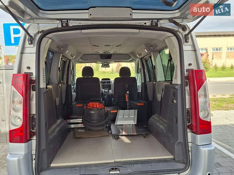 Мінівен Citroen Jumpy 2008 в Львові