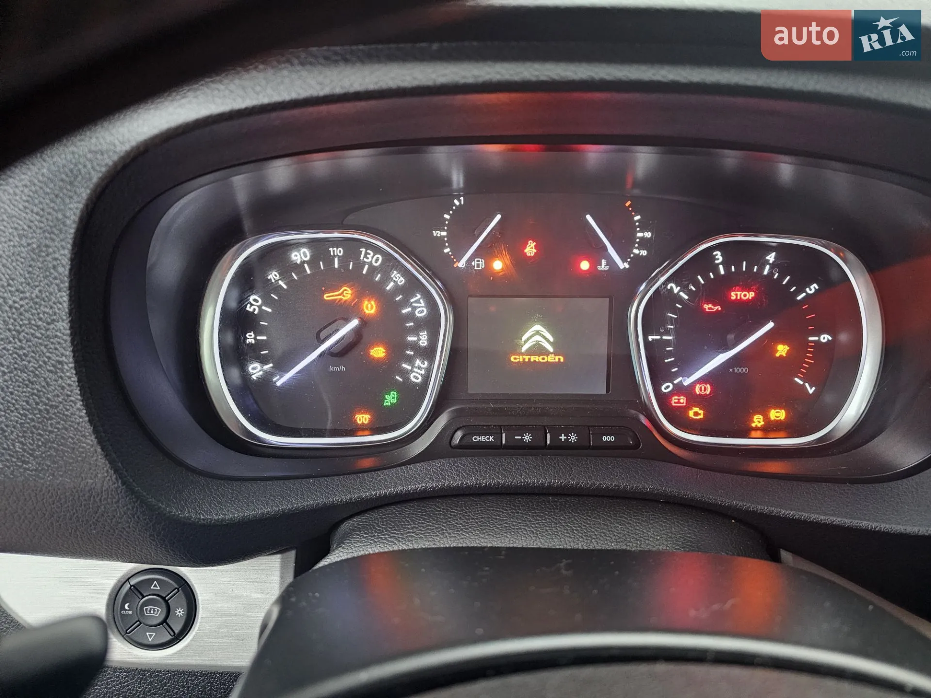 2018 Citroen Spacetourer - мініатюра 72