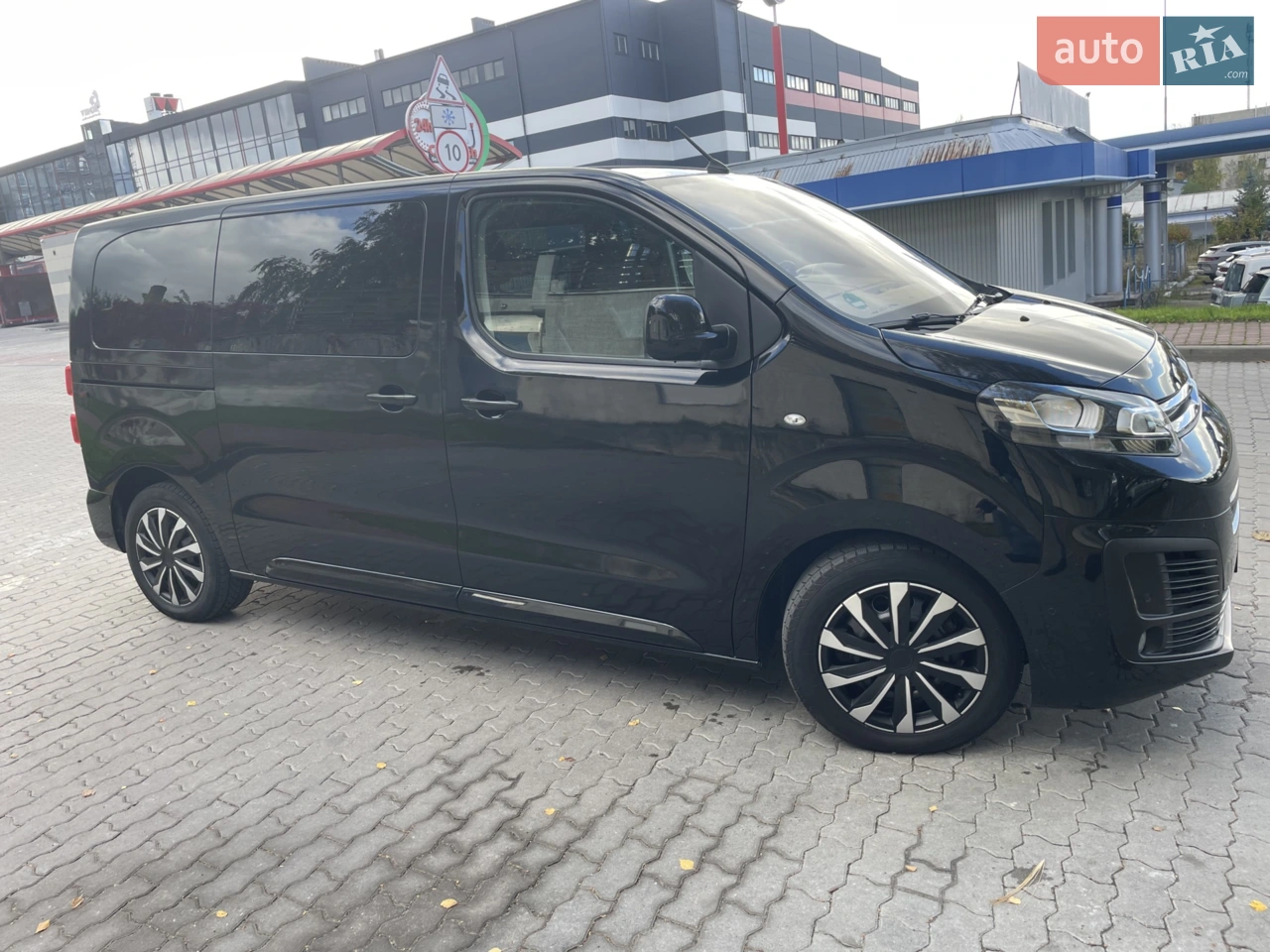 2021 Citroen Spacetourer - мініатюра 23