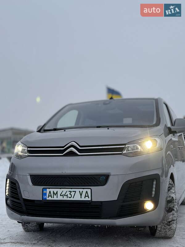 Минивэн Citroen SpaceTourer 2021 в Черняхове