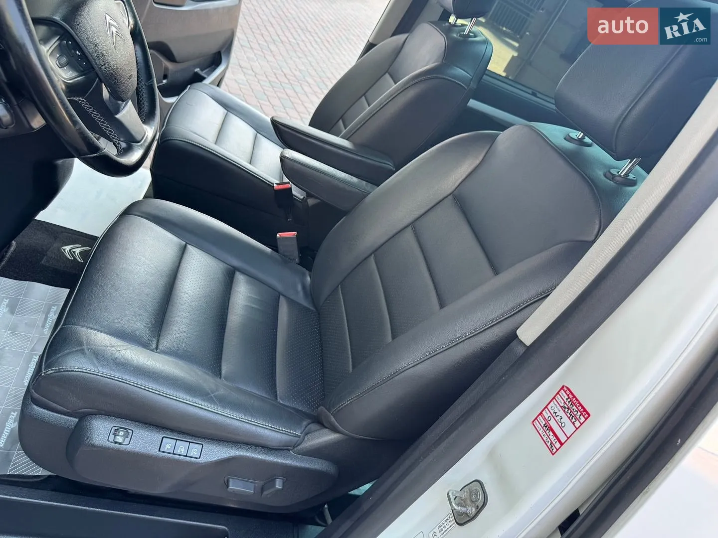 2017 Citroen Spacetourer - мініатюра 96