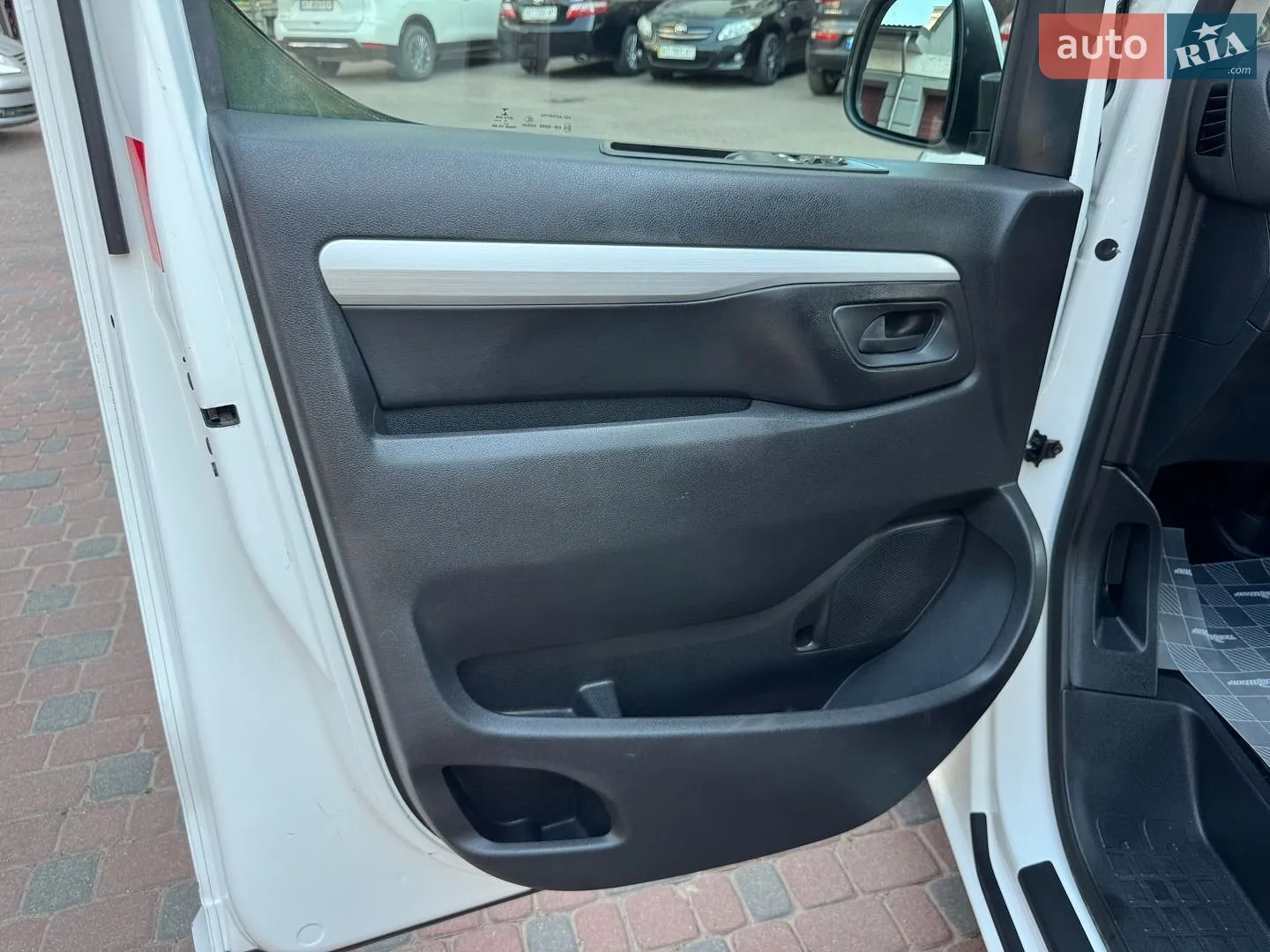 2017 Citroen Spacetourer - мініатюра 118