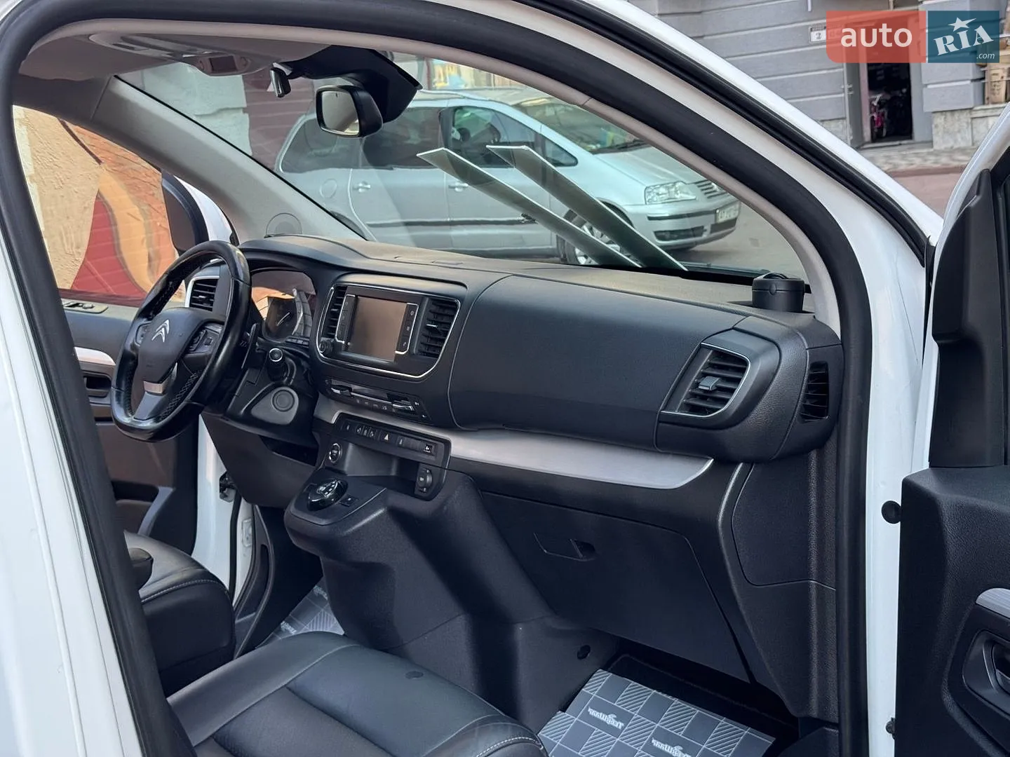 2017 Citroen Spacetourer - мініатюра 146