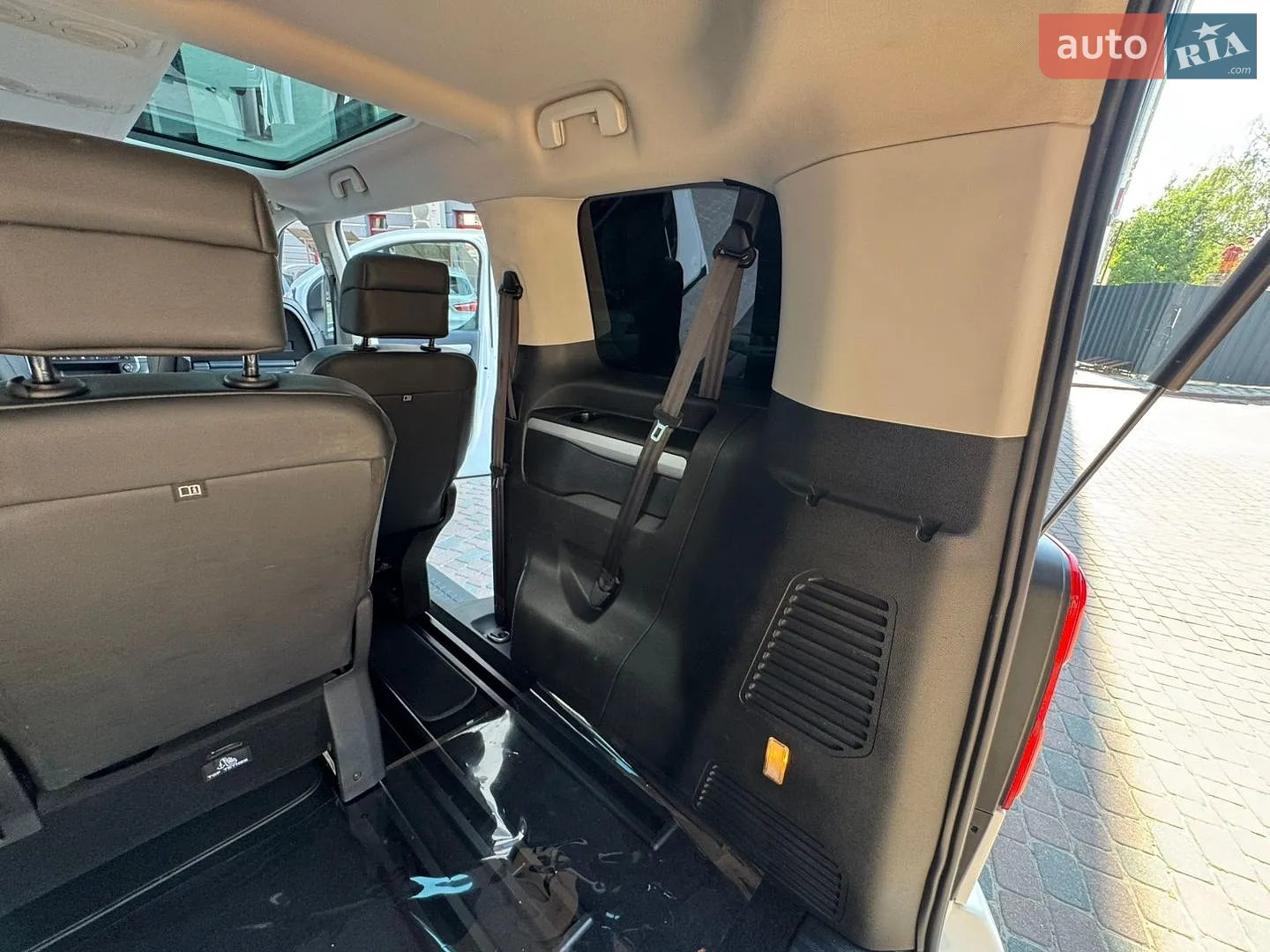 2017 Citroen Spacetourer - мініатюра 176