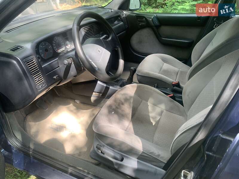 Хетчбек Citroen Xantia 1994 в Дніпрі