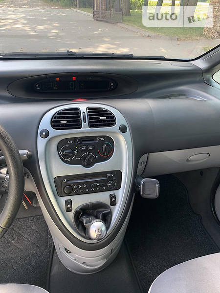 Універсал Citroen Xsara Picasso 2010 в Стрию