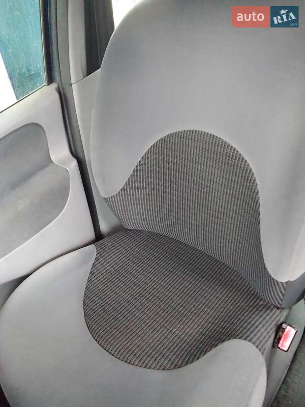 Мінівен Citroen Xsara Picasso 2007 в Могилів-Подільському фото 10 Мінівен Citroen Xsara Picasso 2007 в Могилів-Подільському