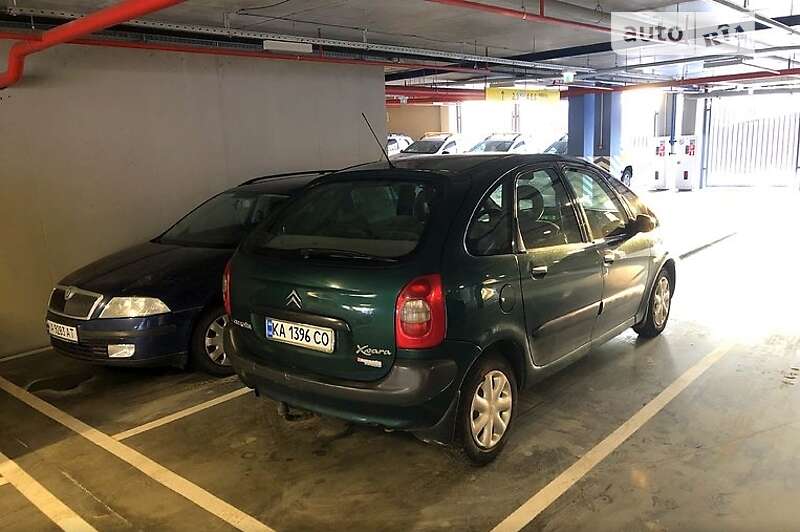 Минивэн Citroen Xsara Picasso 2000 в Киеве