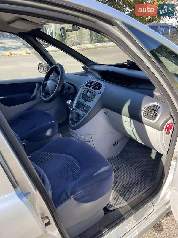 Мінівен Citroen Xsara Picasso 2004 в Дніпрі