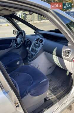 Минивэн Citroen Xsara Picasso 2004 в 