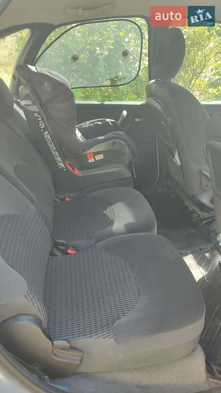 Минивэн Citroen Xsara Picasso 2008 в Дрогобыче фото 9 Минивэн Citroen Xsara Picasso 2008 в Дрогобыче