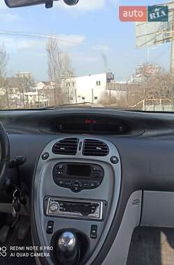 Минивэн Citroen Xsara Picasso 2004 в 