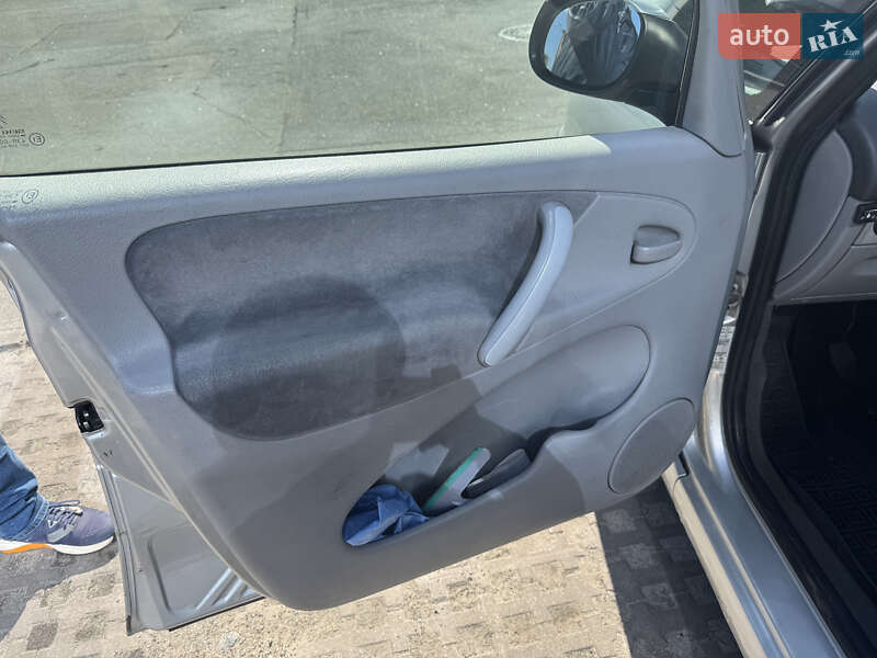 Минивэн Citroen Xsara Picasso 2009 в Киеве фото 12 Минивэн Citroen Xsara Picasso 2009 в Киеве