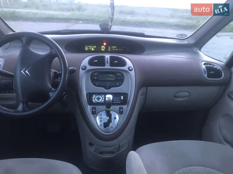 Минивэн Citroen Xsara Picasso 2006 в Корсуне-Шевченковском фото 12 Минивэн Citroen Xsara Picasso 2006 в Корсуне-Шевченковском