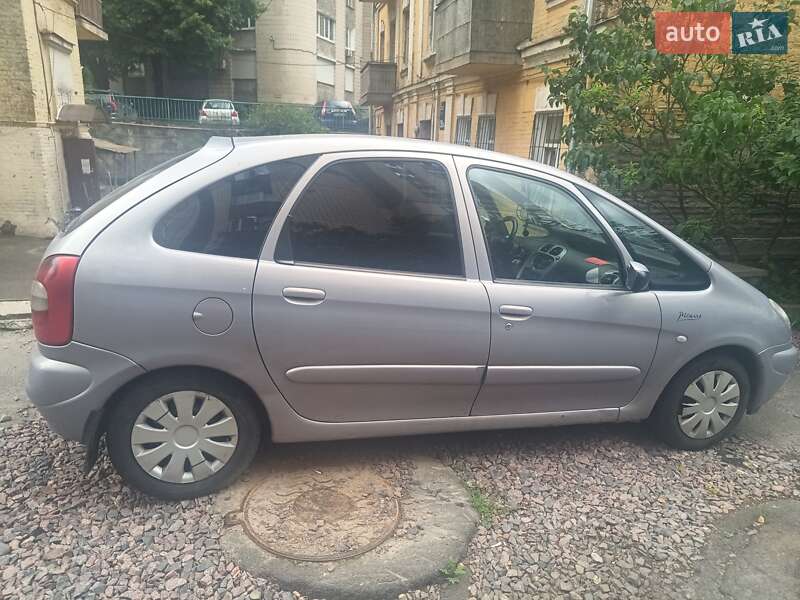 Минивэн Citroen Xsara Picasso 2004 в Киеве