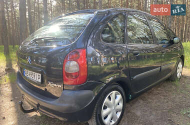 Минивэн Citroen Xsara Picasso 2002 в 