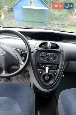 Мінівен Citroen Xsara Picasso 2002 в 