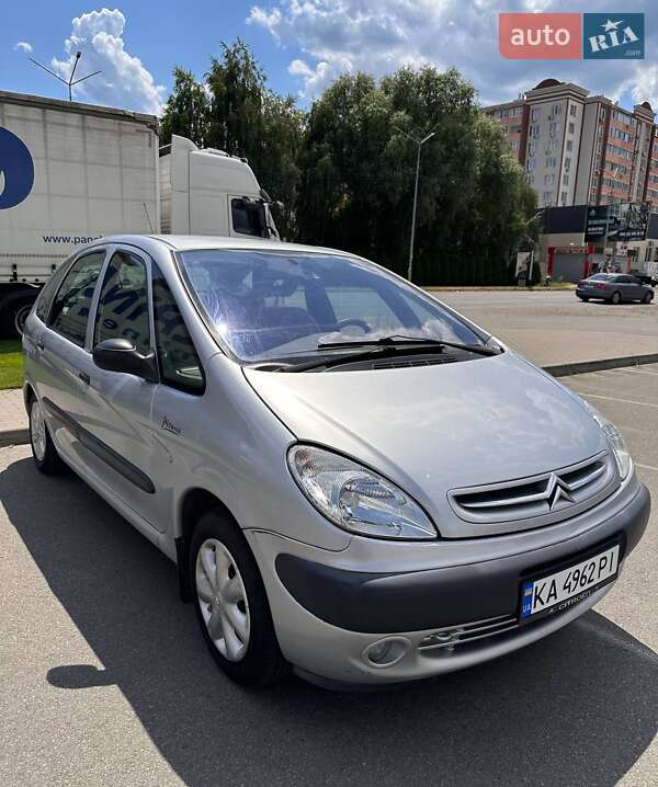 Мінівен Citroen Xsara Picasso 2001 в 