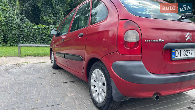 Мінівен Citroen Xsara Picasso 2000 в Рівному