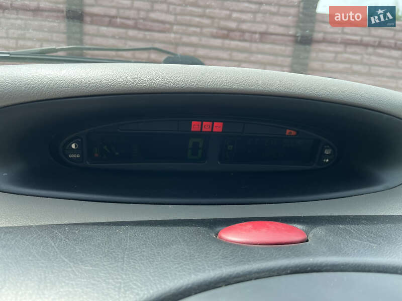 Мінівен Citroen Xsara Picasso 2000 в Луцьку