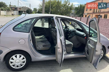 Минивэн Citroen Xsara Picasso 2000 в 