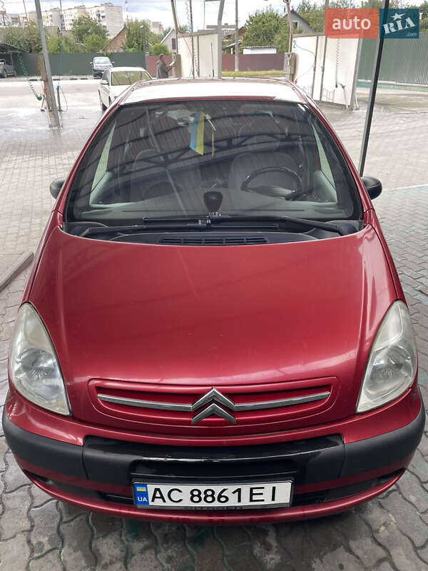 Минивэн Citroen Xsara Picasso 2010 в Владимире