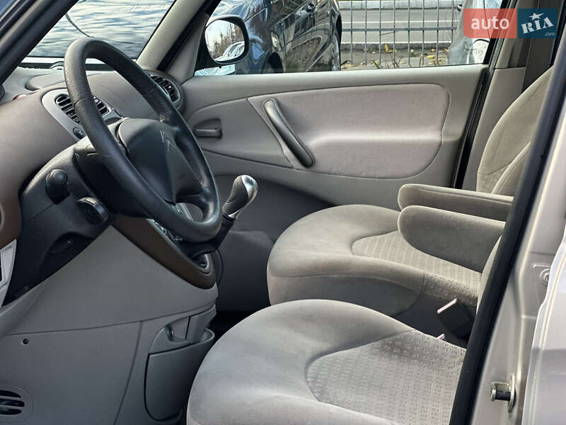 Минивэн Citroen Xsara Picasso 2005 в Староконстантинове фото 10 Минивэн Citroen Xsara Picasso 2005 в Староконстантинове