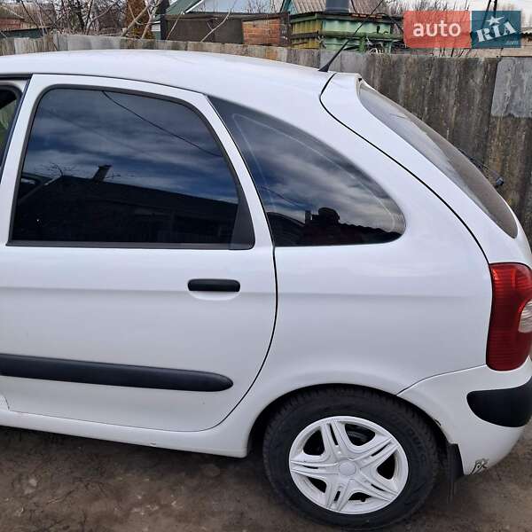 Минивэн Citroen Xsara Picasso 2010 в Изюме