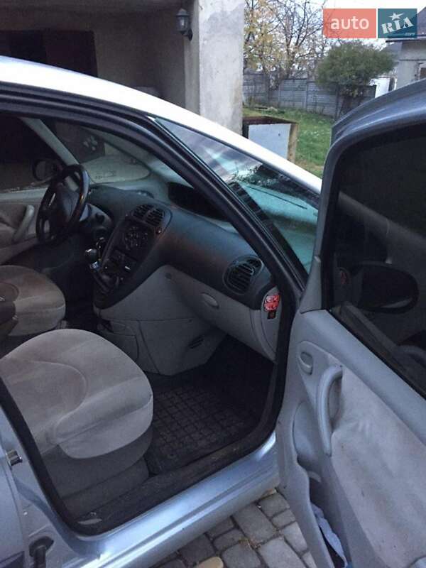 Минивэн Citroen Xsara Picasso 2004 в Кицмани