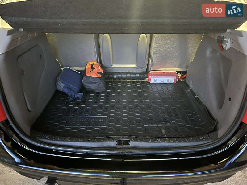 Минивэн Citroen Xsara Picasso 2004 в Сторожинце фото 19 Минивэн Citroen Xsara Picasso 2004 в Сторожинце