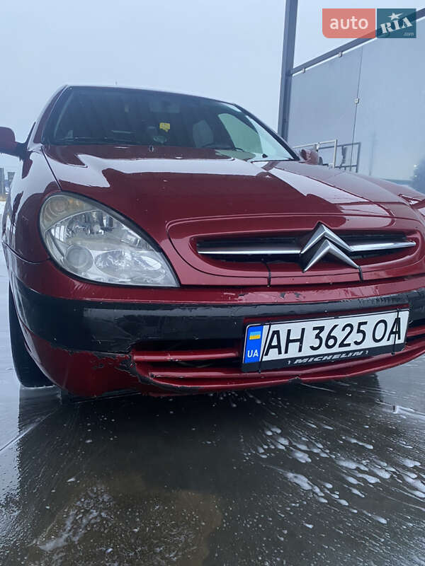 Хэтчбек Citroen Xsara 2002 в Тячеве