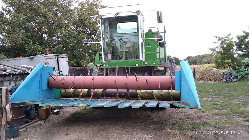 Claas Dominator
